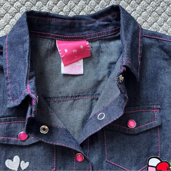 NWT Hello kitty button up - Picture 9 of 10